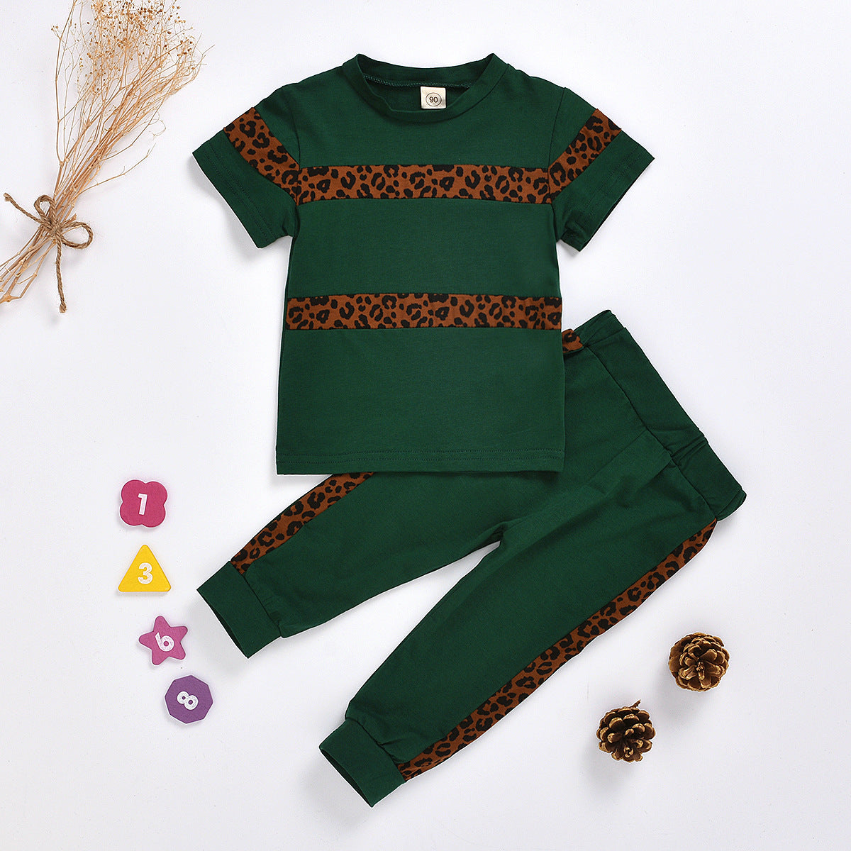 Fashion Children's Leopard Print T-Shirt And Trousers Two-Piece Suit - KuzuSHOP