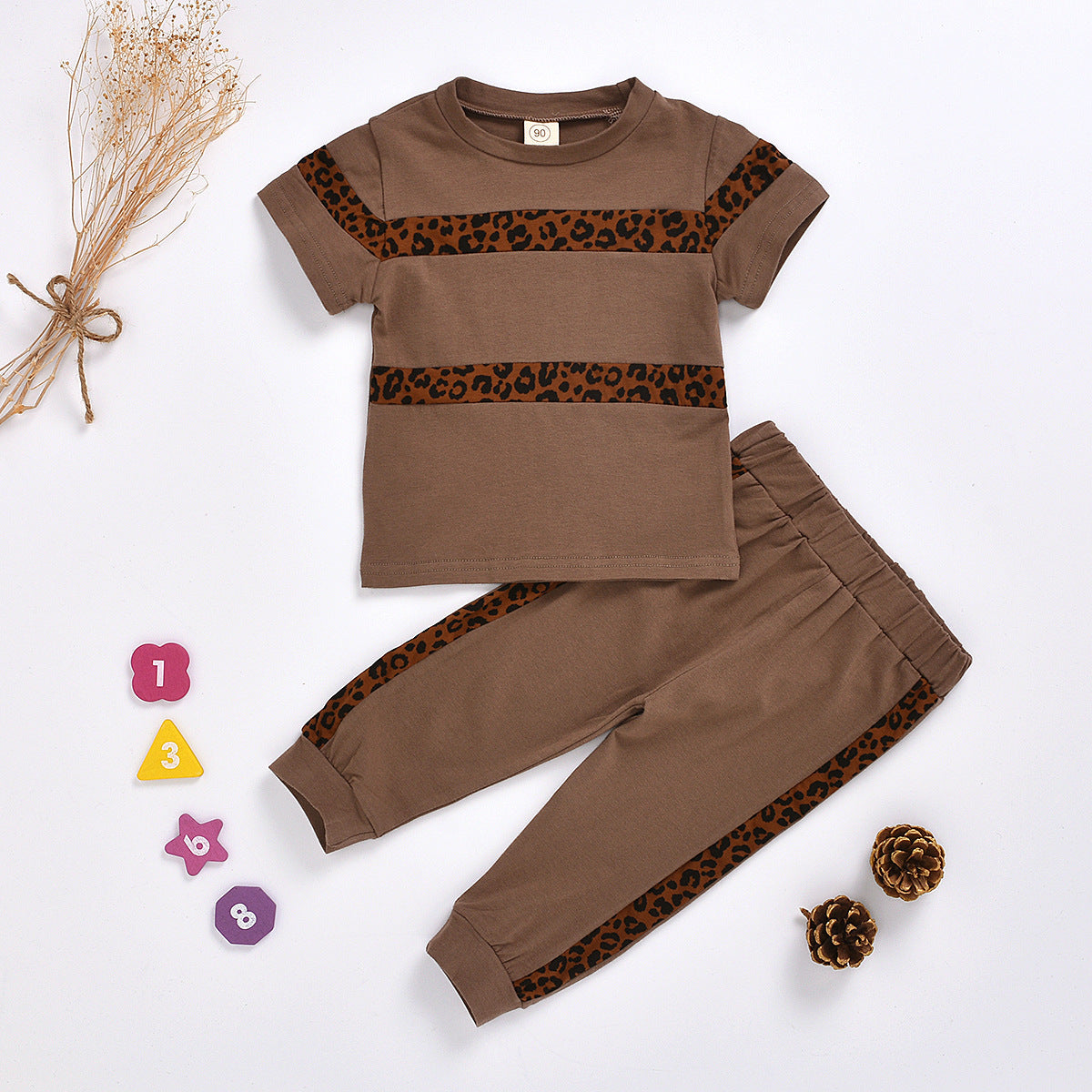 Fashion Children's Leopard Print T-Shirt And Trousers Two-Piece Suit - KuzuSHOP