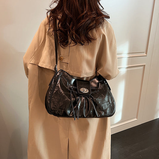 Women's Versatile Crossbody Bag Fashion Shoulder Underarm Bag - KuzuSHOP