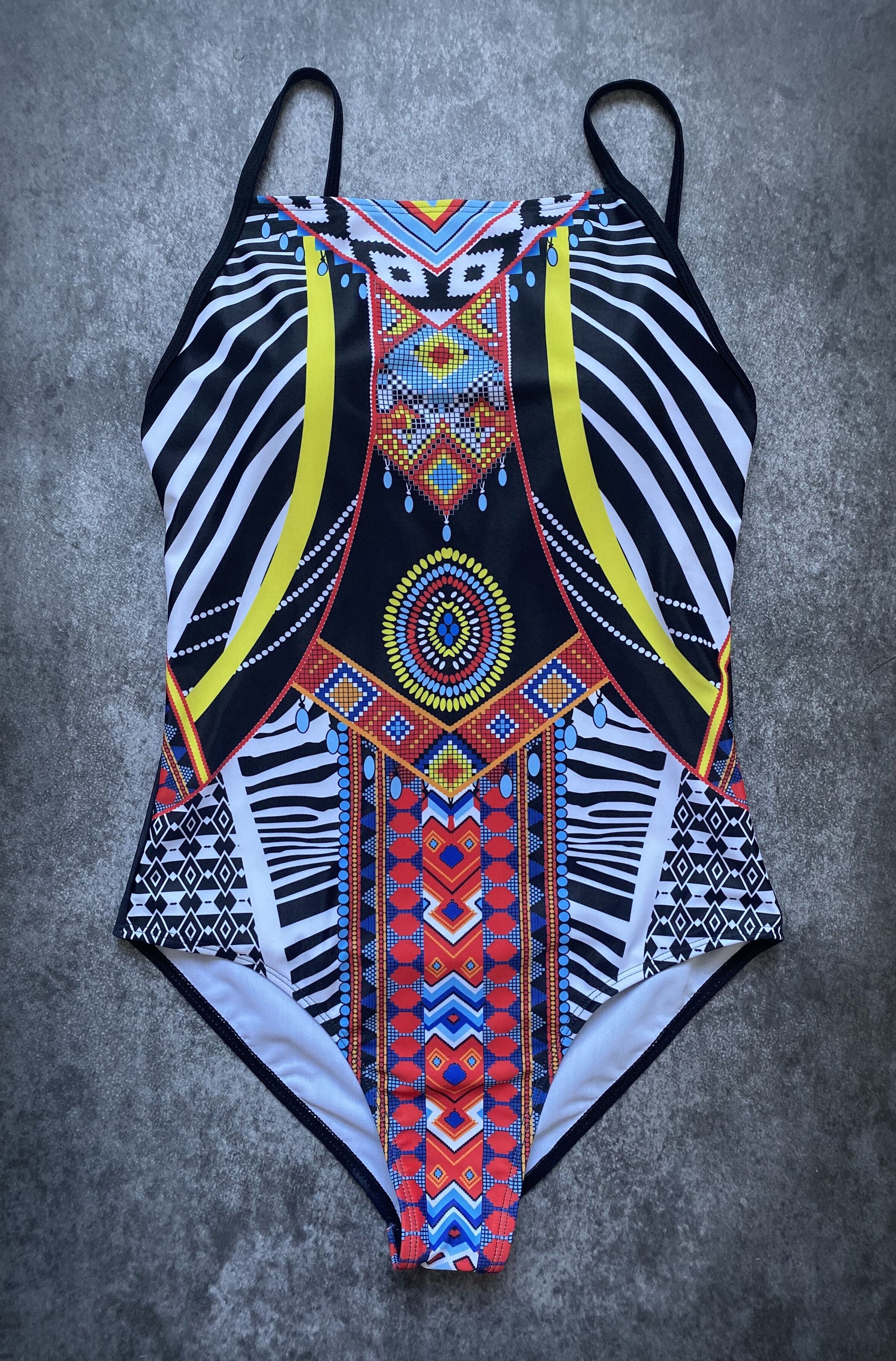 One piece triangle swimsuit - KuzuSHOP