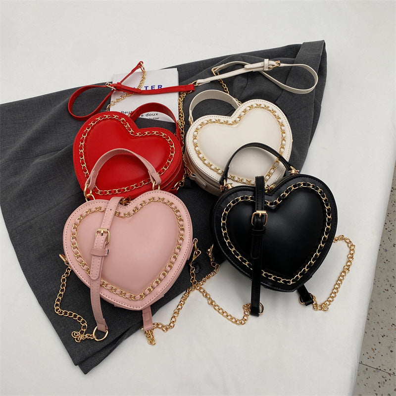 Women's Fashion Large Capacity Chain Shoulder Messenger Bag - KuzuSHOP