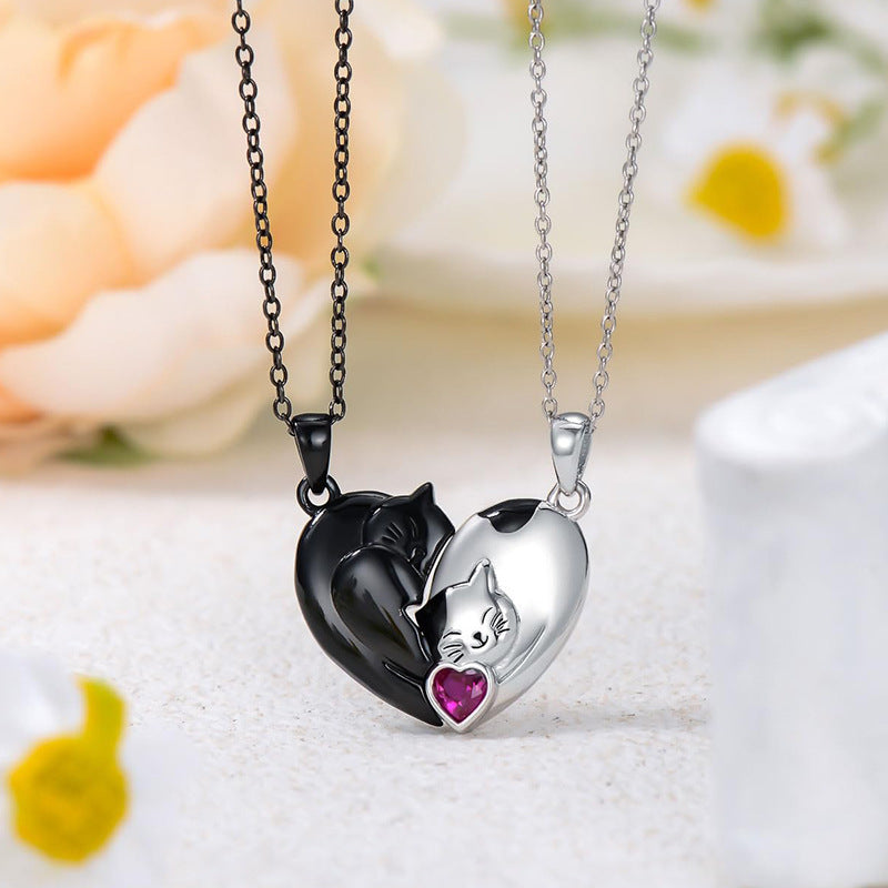 Couple Stitching Love Black And White Hug Cute Pet Cat Couple Pendant Necklace For Women Girls Fashion Exquisite Gift - KuzuSHOP