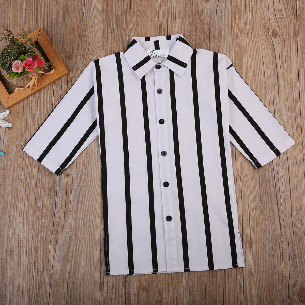 Black and white vertical stripe shirt - KuzuSHOP