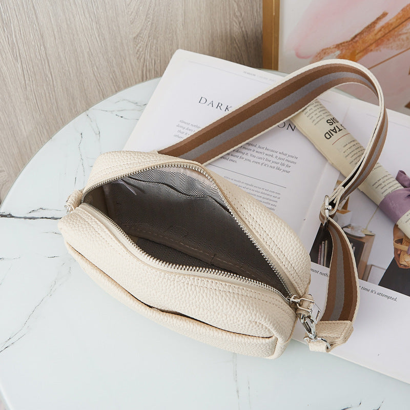 Cross-border foreign trade hot-selling women's bag 2023 spring and summer new small square bag wide shoulder strap single shoulder diagonal bag wholesale distribution - KuzuSHOP