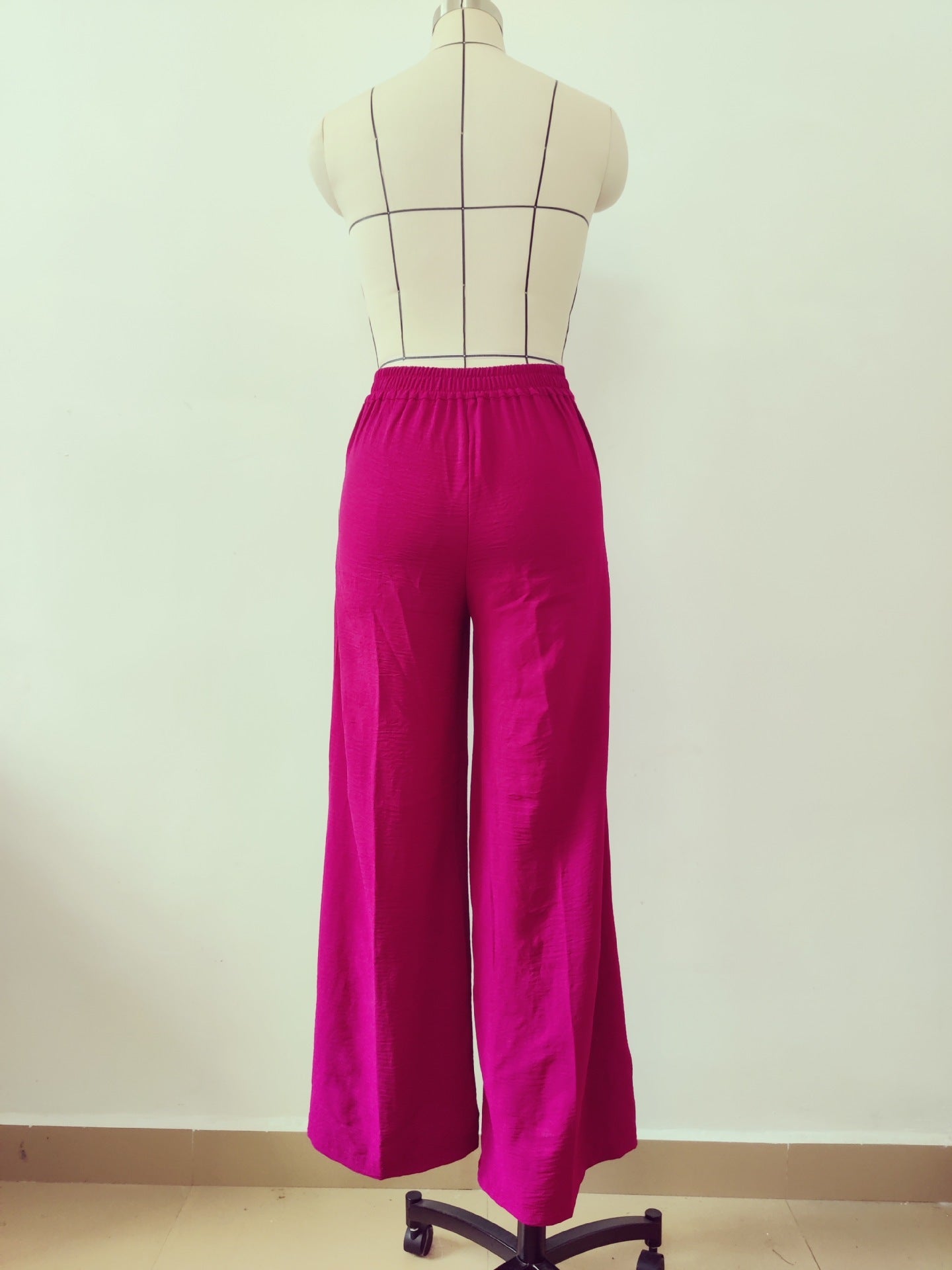 Solid Color Loose Pleated Wide-leg Casual Pants - KuzuSHOP