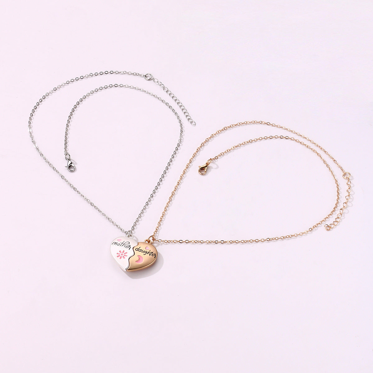 2PCS Set Jewelry Mother Daughter Necklace Matching Heart Magnetic Pendant Fashion Gifts For Mother's Day - KuzuSHOP