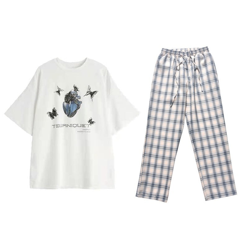 In Summer The Little One Wears A Loose Fitting Jacket - KuzuSHOP