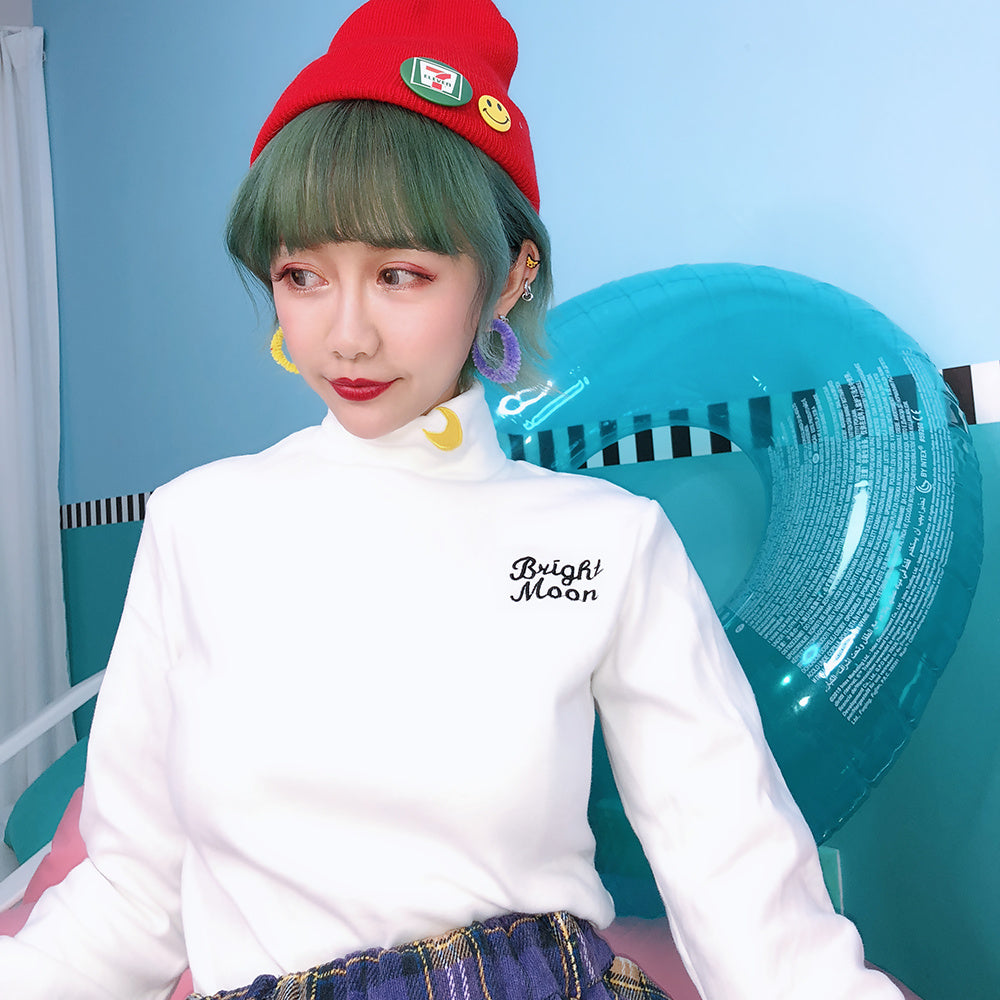Girl Heart Moon Embroidery Soft Girl Senior Autumn Winter Long Sleeve Top