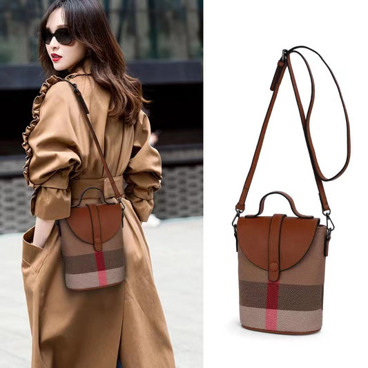 New style mobile phone bag light luxury versatile genuine leather ladies messenger bag lightweight fashion mini shoulder bag plaid women's bag