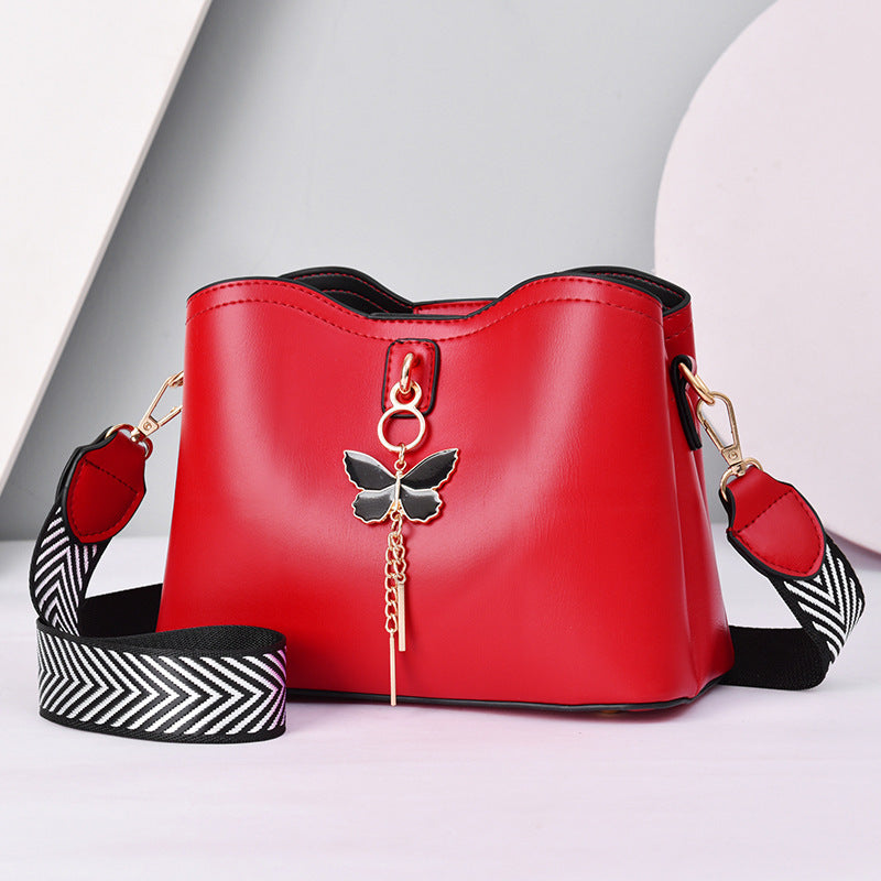 Wholesale Women's Bag Shoulder Bag 2024 New Fashion Versatile Bucket Bag Women's Wide Shoulder Strap Bow Lady's Small Bag