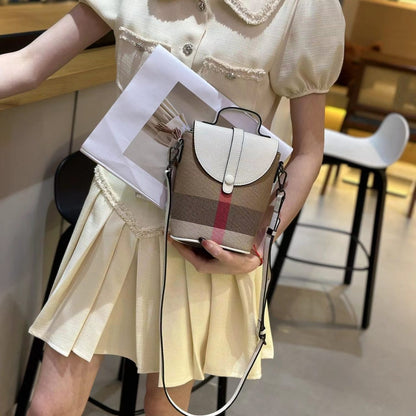 New style mobile phone bag light luxury versatile genuine leather ladies messenger bag lightweight fashion mini shoulder bag plaid women's bag