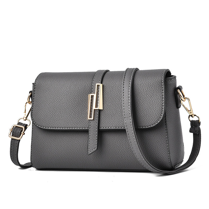 Ladies bags 2021 summer new trendy middle-aged and elderly single shoulder bag messenger bag litchi pattern mother bag one generation