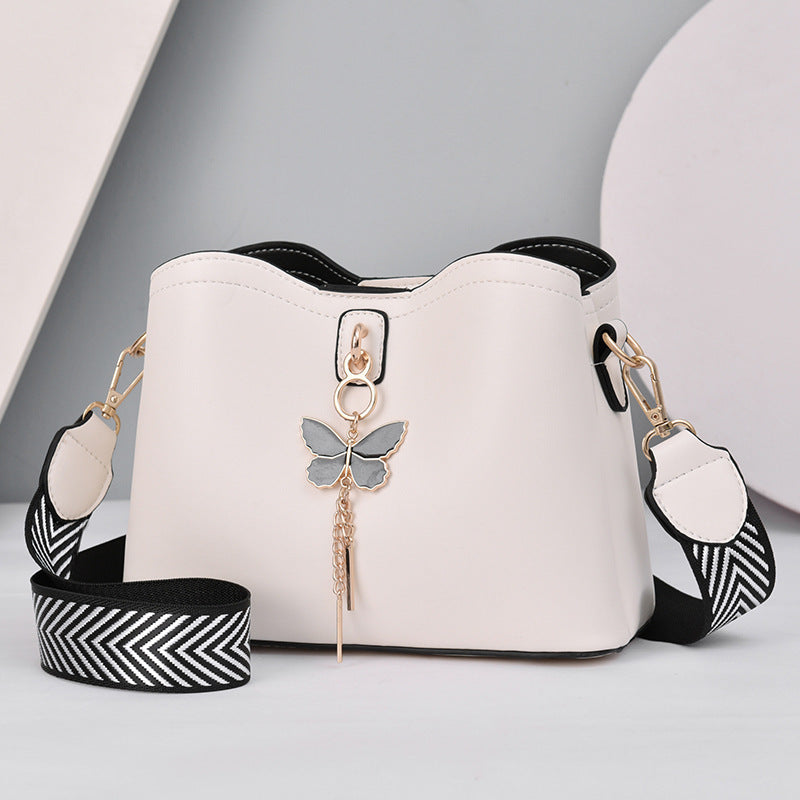 Wholesale Women's Bag Shoulder Bag 2024 New Fashion Versatile Bucket Bag Women's Wide Shoulder Strap Bow Lady's Small Bag