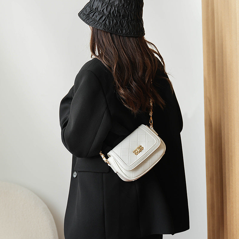 Wholesale new fashion women's bag 2024 small bag women's fashion shoulder bag Korean version Lingge ladies bag messenger bag